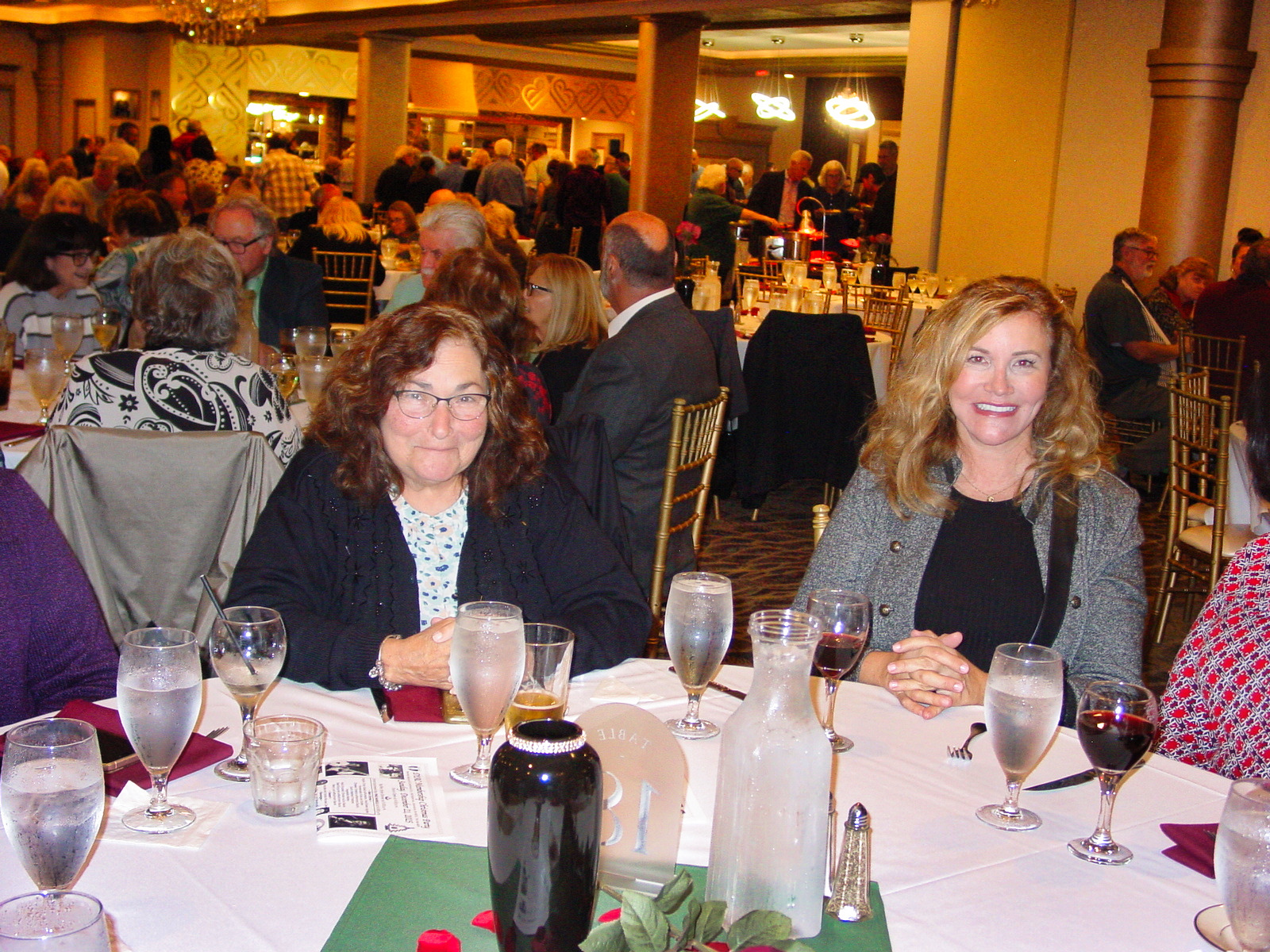 ./Gallery/2025 Legends Live Dinner Show/DSC00547.jpg